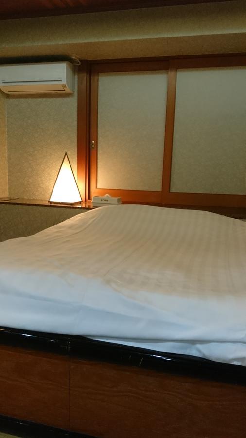 Hotel Loire (Adults Only) Ōsaka Eksteriør bilde